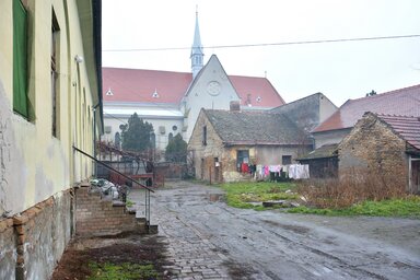 A Madách Imre utcai lakások nagyon lerobbantak (Fotó: Gergely József)