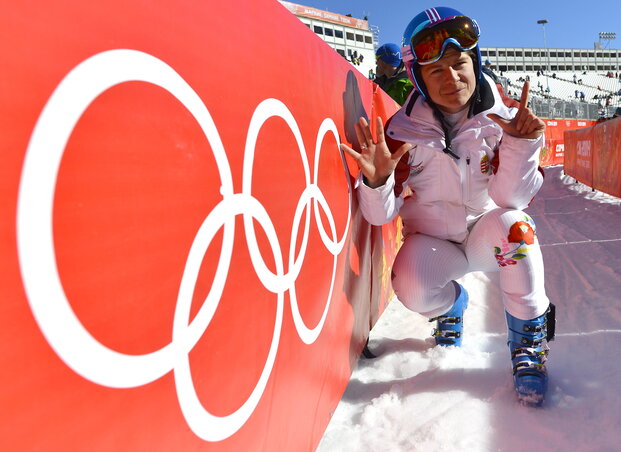 A hetedik te magad légy: Miklós Edit a 2014-es szocsi téli olimpia alpesisí-versenyei női lesiklásának döntője után (MTI) A hetedik te magad légy: Miklós Edit a 2014-es szocsi téli olimpia alpesisí-versenyei női lesiklásának döntője után (MTI)