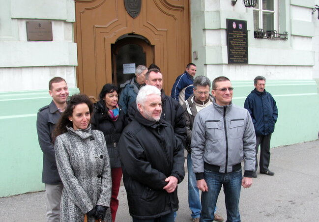 A főbejárat ezentúl csak a tisztségviselőké lesz (Fotó: Kecskés István)