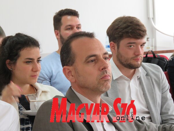Albert Éva felvétele Albert Éva felvétele