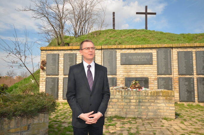 Rétvári Bence (Fotó: Molnár Edvárd) Rétvári Bence (Fotó: Molnár Edvárd)
