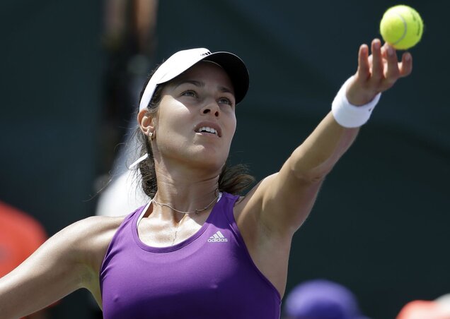Ana Ivanović a második és a harmadik játszmában egy játékot sem nyert a cseh Petra Kvitova ellen Ana Ivanović a második és a harmadik játszmában egy játékot sem nyert a cseh Petra Kvitova ellen