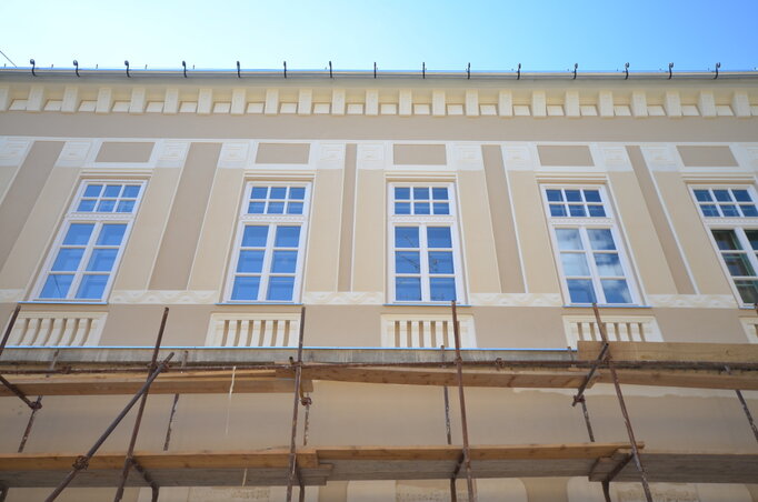 A déli és a nyugati oldal már új fényben pompázik (Fotó: Molnár Edvárd)