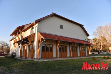 A Palics Magyar Művelődési Egyesület megemlékező ünnepsége az 1848/49-es forradalom és szabadságharc évfordulója alkalmából (Molnár Edvárd felvétele)