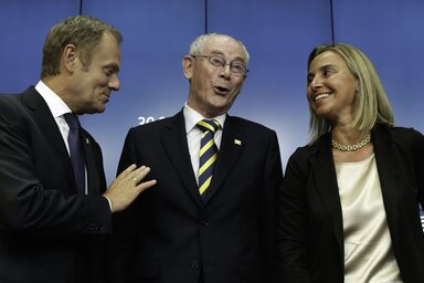 Donald Tusk, Herman Van Rompuy és Federica Mogherini (Fotó: Beta/AP)