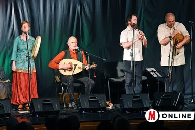 A Mentés Másként együttes népzenei koncertjét hallhatták a jelenlévők (Gergely Árpád felvétele)