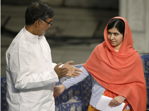 Kailás Szatjárti  és Malala Juszafzai a szerdai oslói díjátadáson (Fotó: Beta/AP)