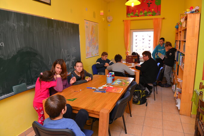 A leckeírás ideje (Fotó: Molnár Edvárd) A leckeírás ideje (Fotó: Molnár Edvárd)