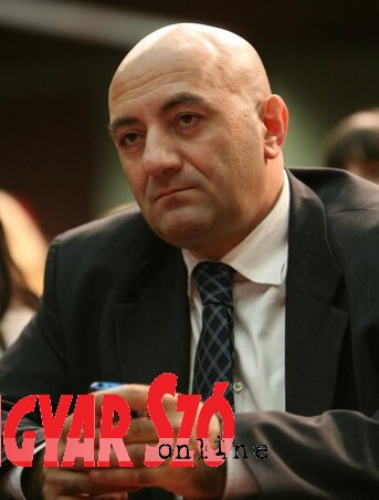 Dr. Zoran Dragišić, a Belgrádi Egyetem Biztonságtudományi Karának docense (Fotó: Ótos András) Dr. Zoran Dragišić, a Belgrádi Egyetem Biztonságtudományi Karának docense (Fotó: Ótos András)
