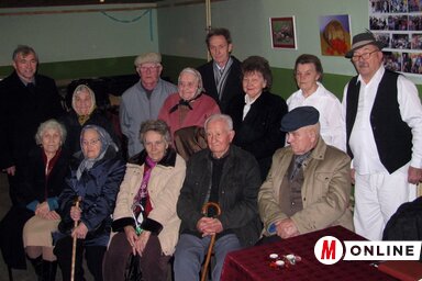 Nehéz és kevésbé nehéz napok tanúi (Fotó: Kecskés István)