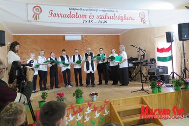 Mozdulj!Petőfi! – Szerémségi központi megemlékezés Maradékon