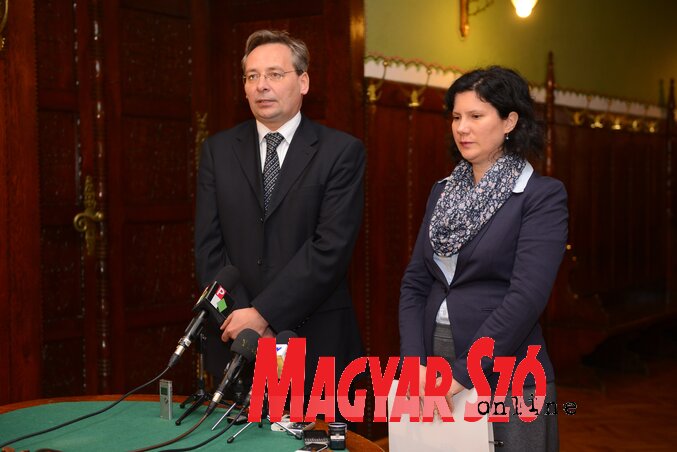 Maglai Jenő és Snejder-Sára Ildikó (Fotó: Molnár Edvárd)