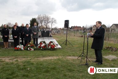 A megemlékezésen Varga-Haszonits Zoltán, a belgrádi magyar nagykövetség első tanácsadója olvasta fel Orbán Viktor, Magyarország miniszterelnöke levelét  (Fotó: Máriás Endre)