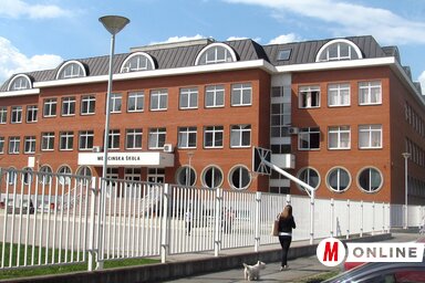 A nagybecskereki Egészségügyi Középiskola (Fotó: Kecskés István)