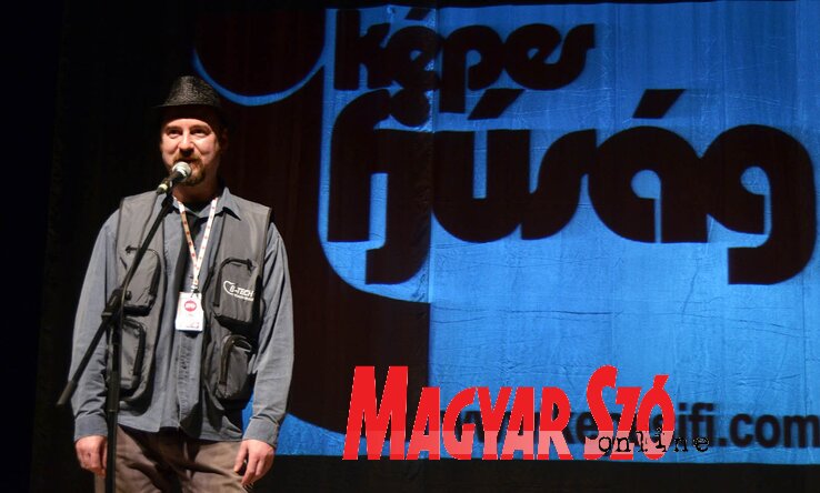 Szögi Csaba, a Képes Ifjúság szerkesztője ünnepi vezércikke is elhangzott Szögi Csaba, a Képes Ifjúság szerkesztője ünnepi vezércikke is elhangzott