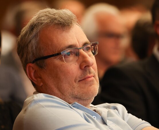 Rátgéber László a Magyar Sportújságírók Szövetségének májusi pécsi kongresszusán (Fotó: MSÚSZ/Cseh Péter) Rátgéber László a Magyar Sportújságírók Szövetségének májusi pécsi kongresszusán (Fotó: MSÚSZ/Cseh Péter)
