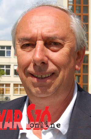 Gazsó L. Ferenc (Fotó: Léphaft Pál) Gazsó L. Ferenc (Fotó: Léphaft Pál)