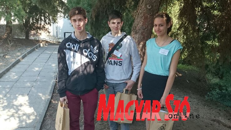 Burza Ralf, Volford Viktor és Barát Valentina Burza Ralf, Volford Viktor és Barát Valentina