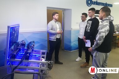 A nyílt napon az érdeklődők a tantermeket is körbejárták (Fotó: Lukács Melinda)