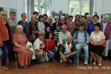 Az óbecsei Szivárvány festőcsoport tagjai (Fotó: Szivárvány festőcsoport)