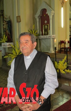 A jubiláló Sztrikovits atya (Fotó: Fekete J. József)