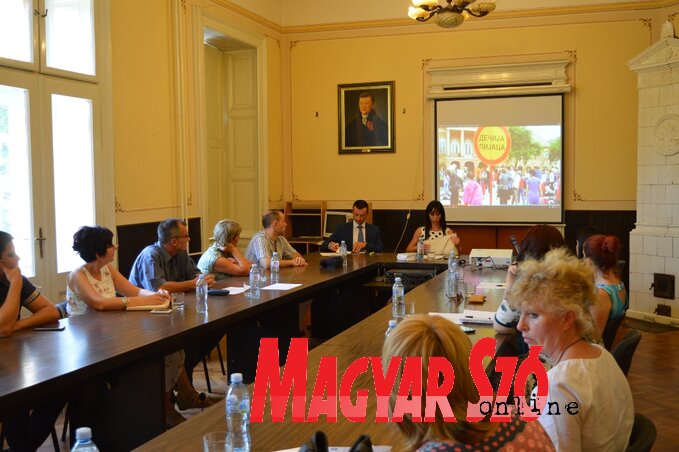 Miként lehetne csökkenteni a szegénységet? (Fotó: Fekete J. József)