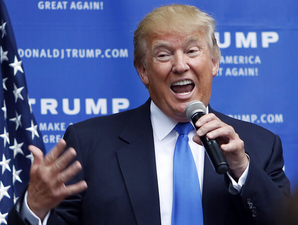 Mindenki azt hitte, a hetet-havat összehordó Donald Trump teljesen esélytelen a republikánus elnökjelölt-aspiránsok mezőnyében, erre kiderült, 20 százalékot meghaladó támogatottsággal jelenleg toronymagasan ő vezeti a sort (Fotó: Beta/AP) Mindenki azt hitte, a hetet-havat összehordó Donald Trump teljesen esélytelen a republikánus elnökjelölt-aspiránsok mezőnyében, erre kiderült, 20 százalékot meghaladó támogatottsággal jelenleg toronymagasan ő vezeti a sort (Fotó: Beta/AP)