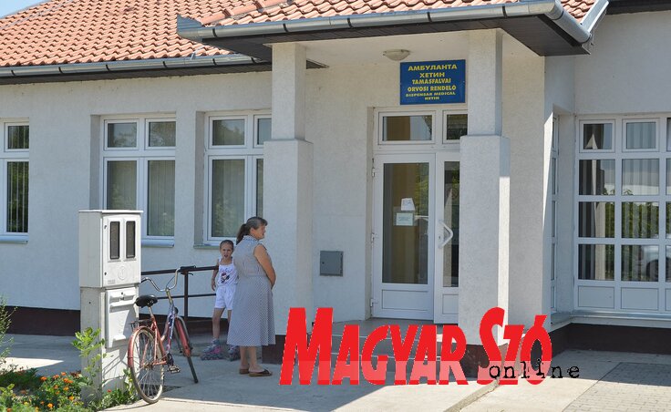 Az egészségházban hetente csak kétszer rendel az orvos (Fotó: Ótos András) Az egészségházban hetente csak kétszer rendel az orvos (Fotó: Ótos András)