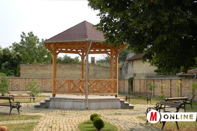 Az udvar végében egy etnosarok kap majd helyet (Fotó: Fehér Rózsa)