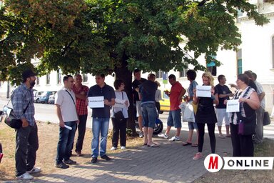 Minimális létszámú szolidaritás (Fotó: Kecskés István)