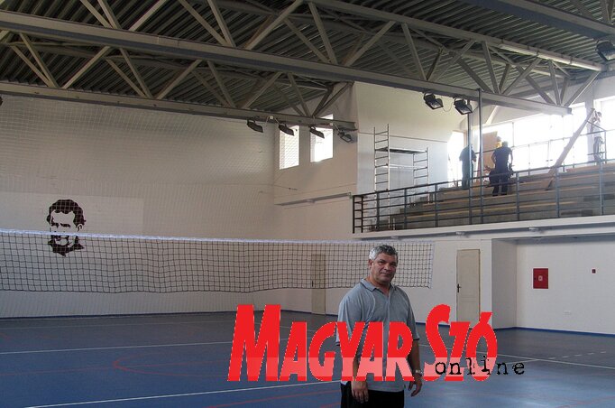 Befejezés előtt az Emmausz kollégium tornaterme (Fotó: Kecskés István)