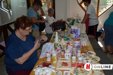 Szorgos munka folyt a táborban (Lakatos János felvétele)