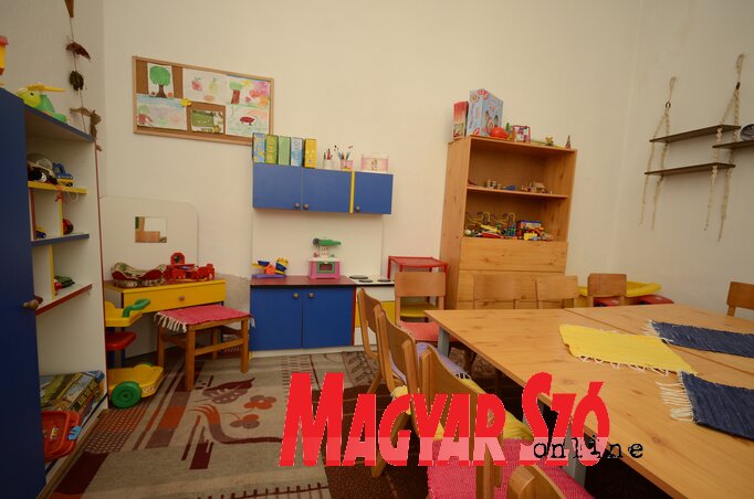 A tantermek, ahol a magyar oktatás folyik immár közel másfél évtizede (Fotó: Molnár Edvárd) A tantermek, ahol a magyar oktatás folyik immár közel másfél évtizede (Fotó: Molnár Edvárd)