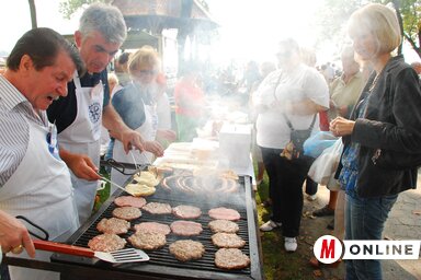 A Palicsi Szüreti Napokon a Rotarysok akciója mindig sikeres volt (Fotó:  Molnár Edvárd)