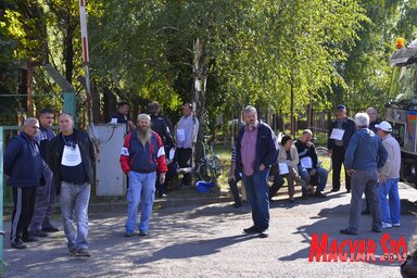 A dolgozók négyhavi bérüket követelik (Fotó: Molnár Edvárd)