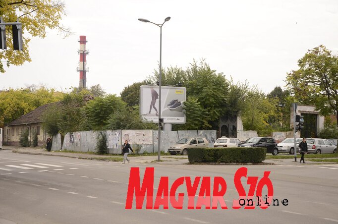 A romok helyén Lidl üzlet nyílik majd (Molnár Edvárd felvétele) A romok helyén Lidl üzlet nyílik majd (Molnár Edvárd felvétele)