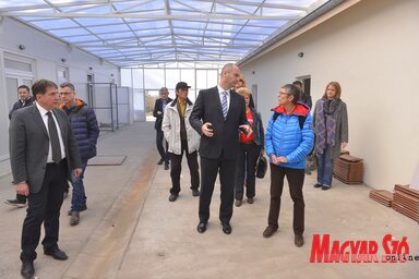 Tíz napon belül elkészül a menekültek ideiglenes befogadóállomása (Fotó: Molnár Edvárd)
