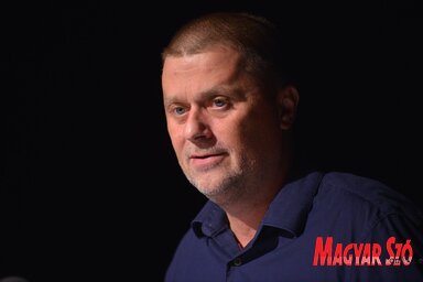 Urbán András (Molnár Edvárd felvétele)