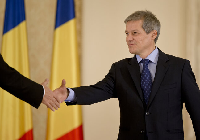 Dacian Ciolos (Fotó: Beta/AP) Dacian Ciolos (Fotó: Beta/AP)