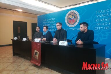 A Koštana sajtótájékoztatóján (Fotó: Lukács Melinda)