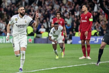 Benzema pontot tett a párharc végére (Fotó: AFP/Getty Images)