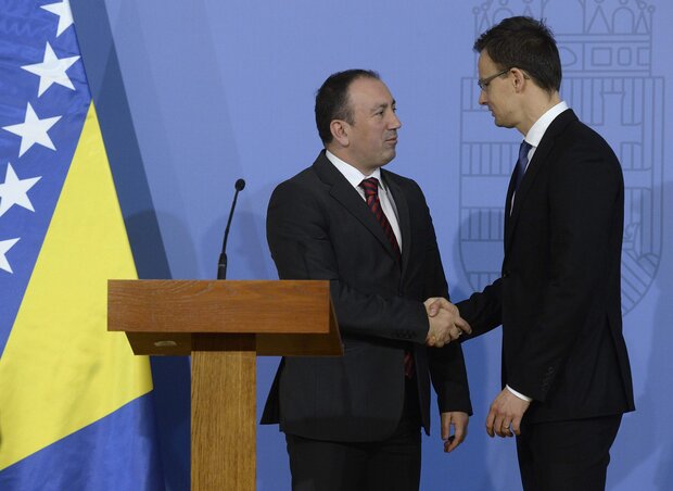 Igor Crnadak és Szijjártó Péter a minisztériumban tartott sajtótájékoztatón (Fotó: MTI)
