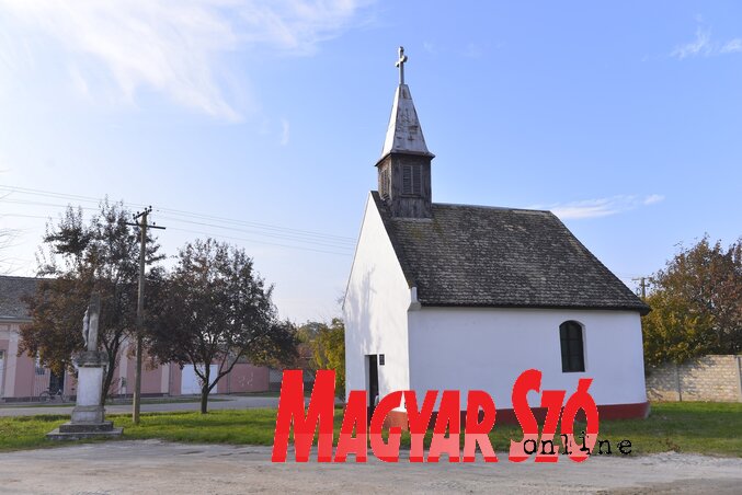 A fogadalmi kápolna (Molnár Edvárd felvétele) A fogadalmi kápolna (Molnár Edvárd felvétele)