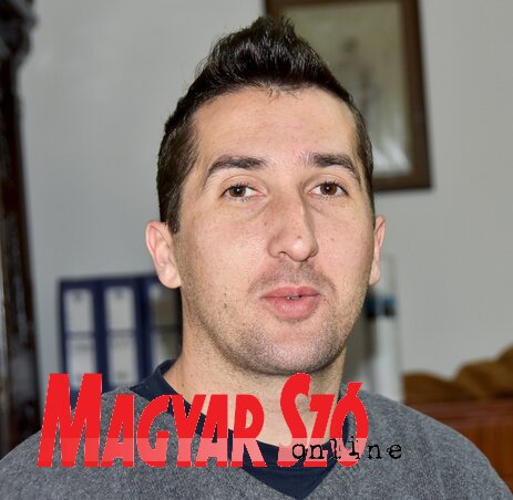 Újhelyi Nándor (Gergely Árpád felvétele) Újhelyi Nándor (Gergely Árpád felvétele)