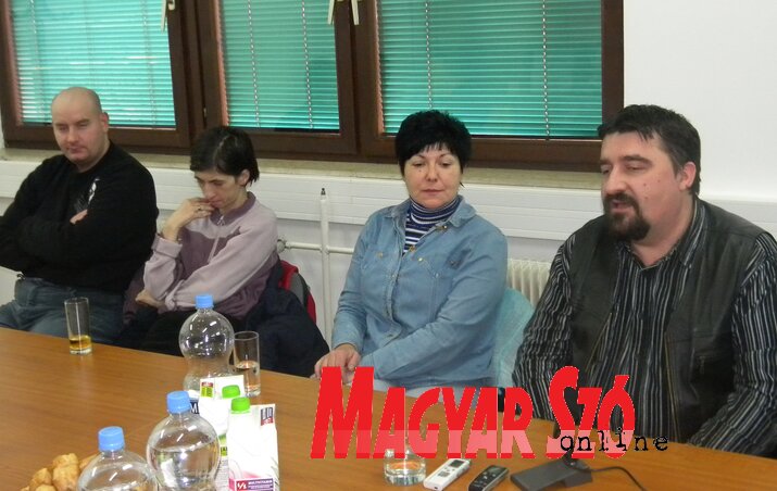 A magyarkanizsai Együtt Veled – Értük képviselői (Benedek Miklós felvétele)