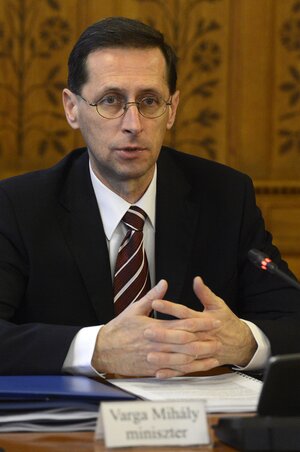 Varga Mihály (Fotó: MTI)