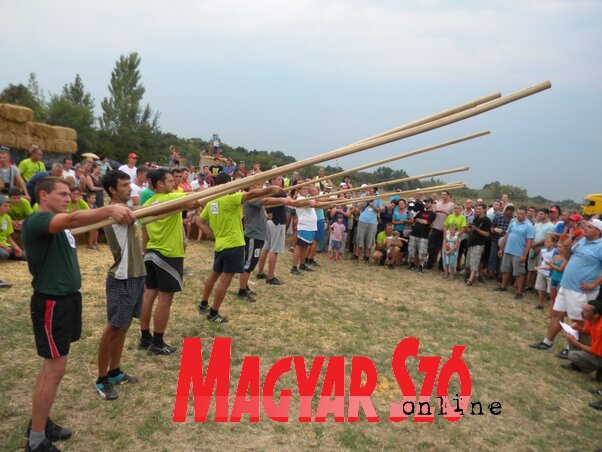 A leglátványosabb rendezvény a Parasztolimpia (Benedek Miklós felvétele)