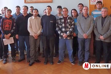 A diplomaosztás résztvevői (Szögi Csaba felvétele)