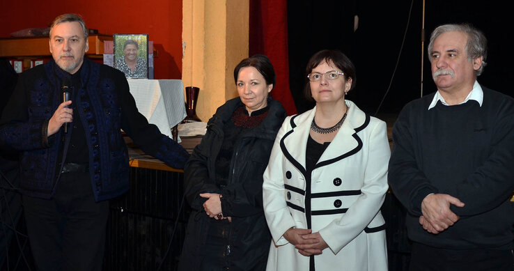 Zsűritagok: Németh István, Sebestyén Márta, Vakler Anna és Borsi Ferenc Zsűritagok: Németh István, Sebestyén Márta, Vakler Anna és Borsi Ferenc