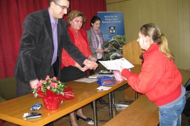 Az elismervények ünnepélyes átadása